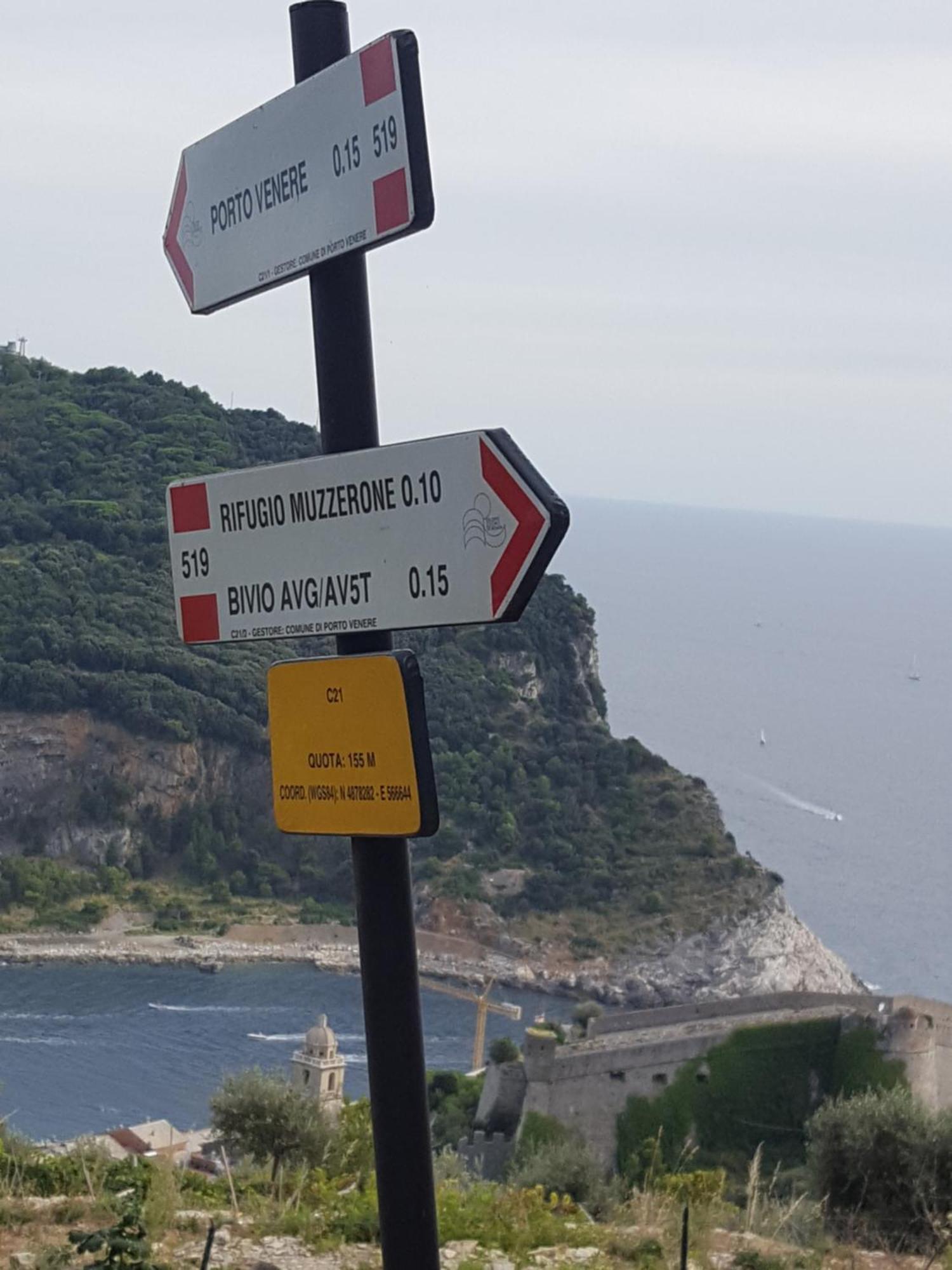 Casa Vacanze Ibiscus Porto Venere Ngoại thất bức ảnh