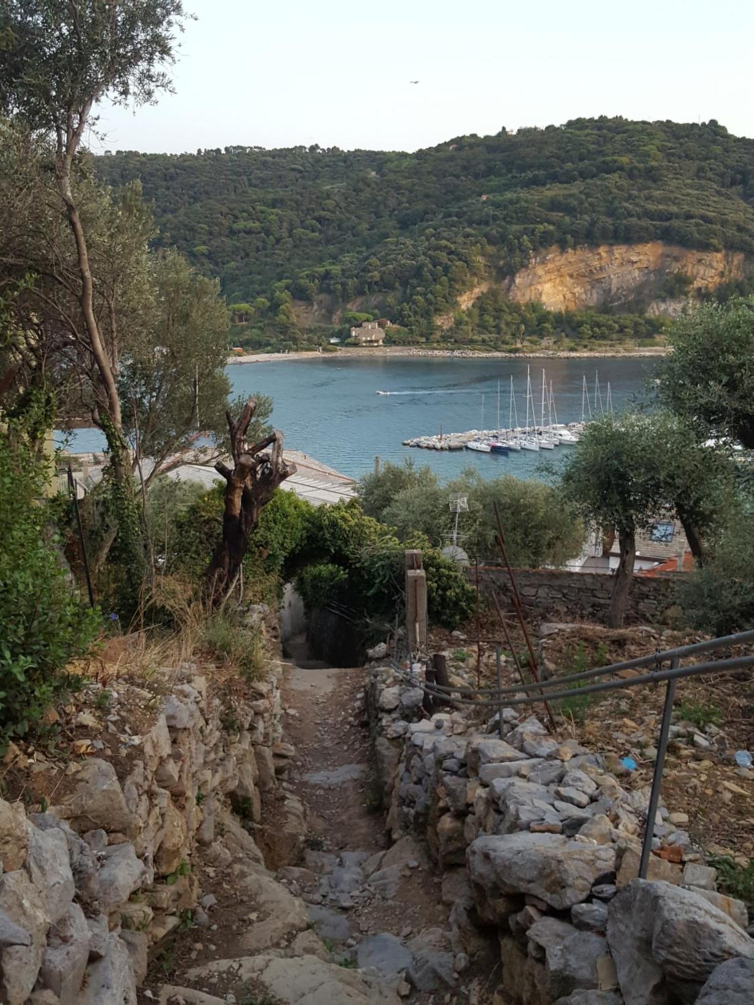 Casa Vacanze Ibiscus Porto Venere Ngoại thất bức ảnh