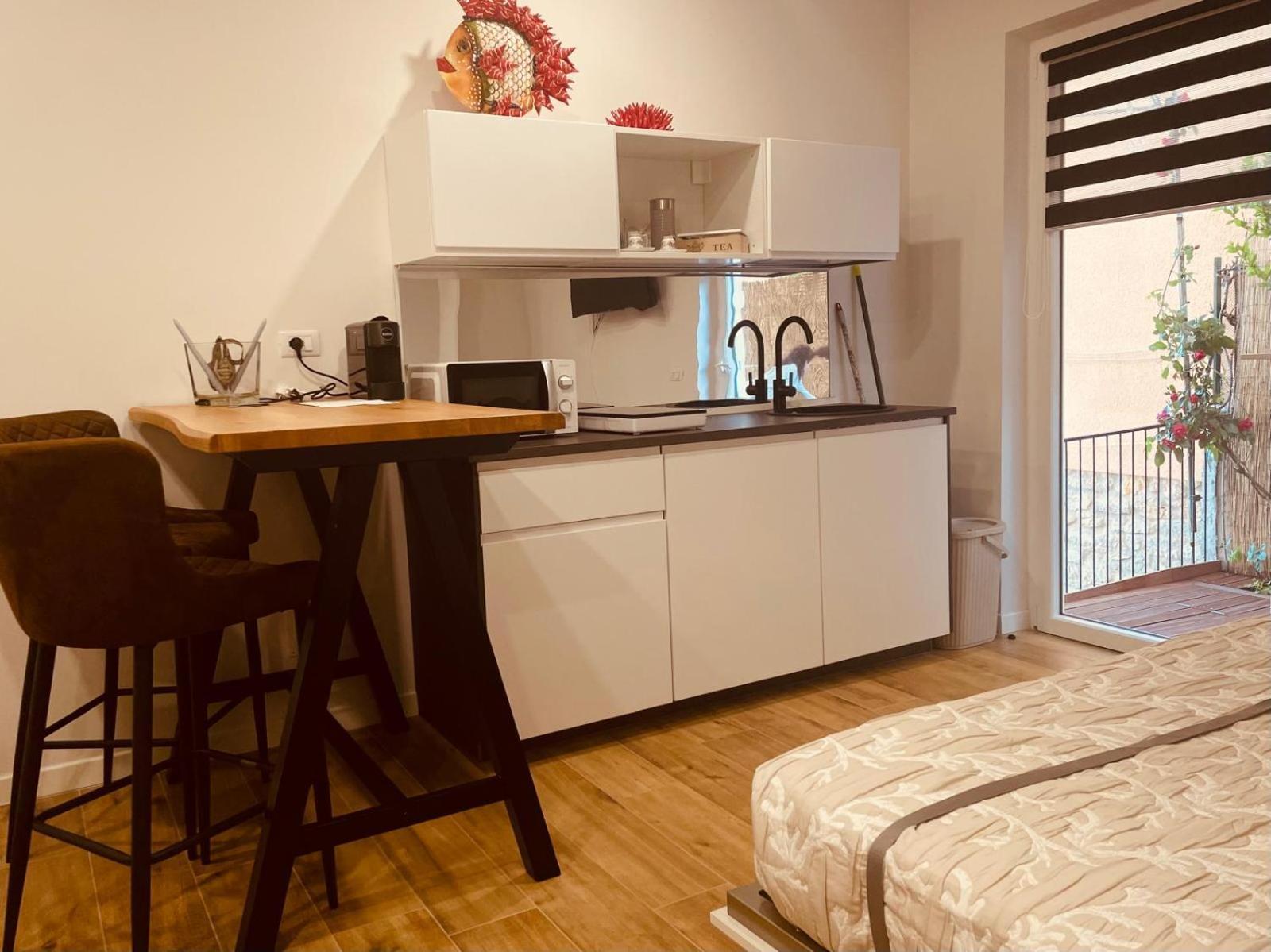 Casa Vacanze Ibiscus Porto Venere Ngoại thất bức ảnh