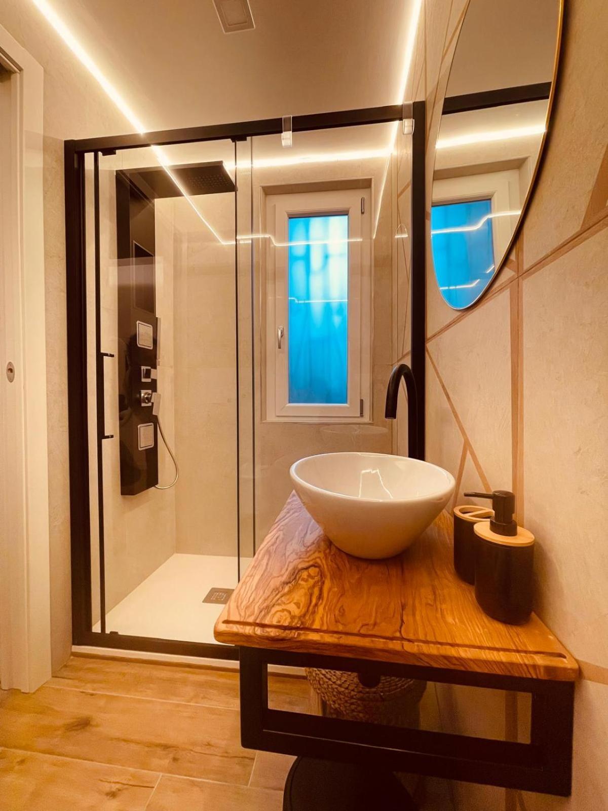 Casa Vacanze Ibiscus Porto Venere Ngoại thất bức ảnh